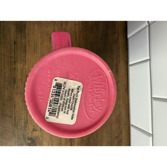 Dunkin Donuts Pink Travel Mug Coffee Tumbler 2015 Whirley Made in USA 20 Oz - Picture 5 of 8